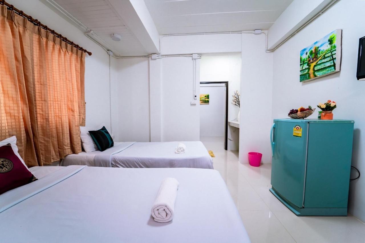 Mind And Punpun Apartment Szuratthani Kültér fotó
